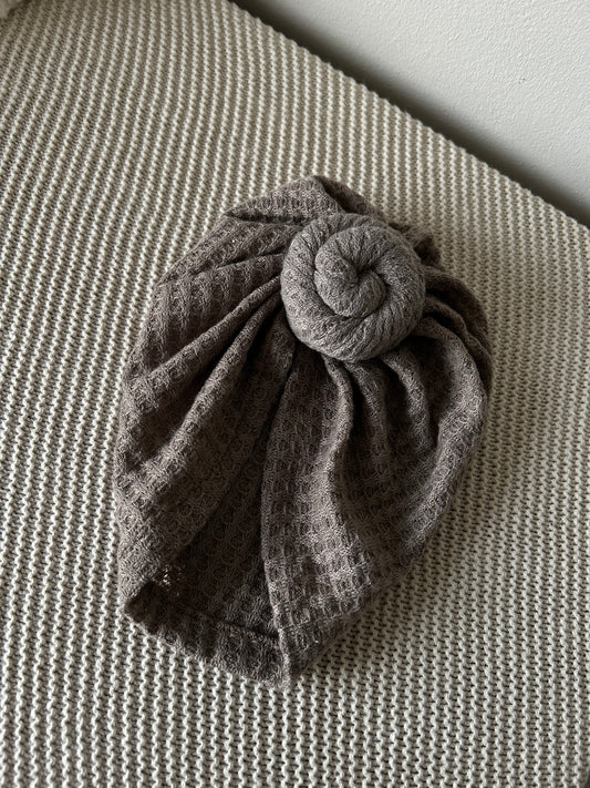 Tulband knoop taupe